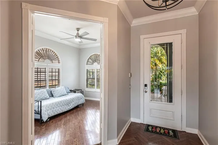 4013  Trinidad  WAY, Naples, FL 34119