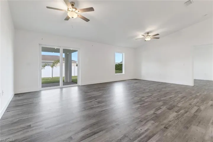 532 NW 18th  AVE, Cape Coral, FL 33993