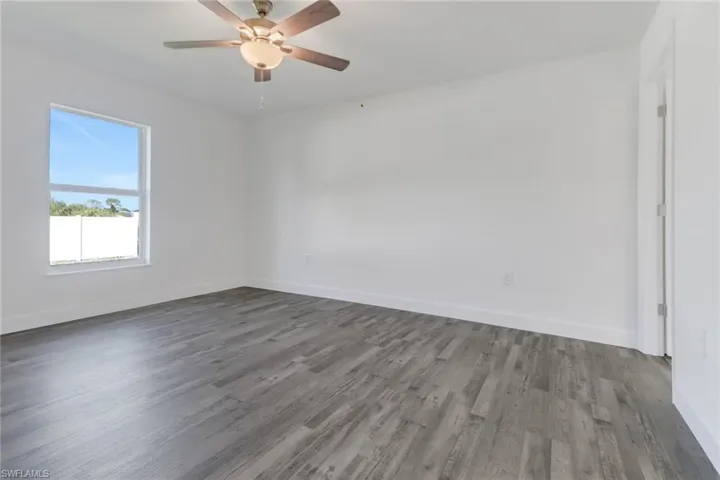 532 NW 18th  AVE, Cape Coral, FL 33993