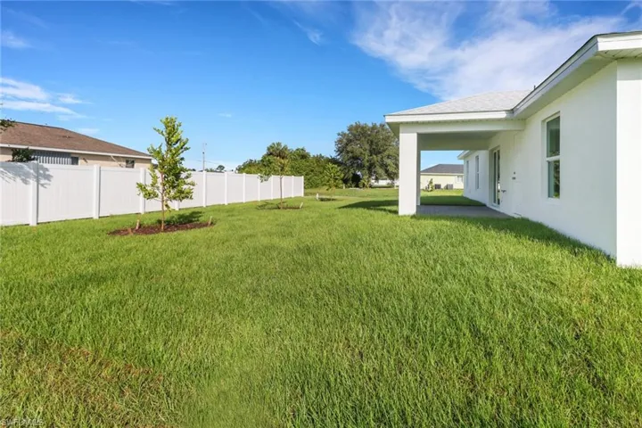 532 NW 18th  AVE, Cape Coral, FL 33993