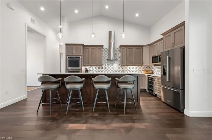 25526 Busy Bee Dr, Bonita Springs, Florida 34135