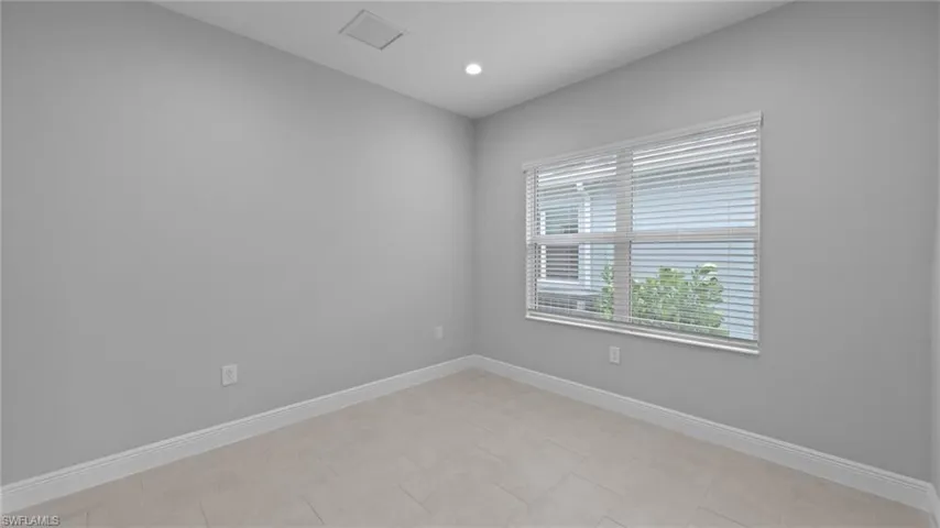 4636  Sky Sail  DR, Naples, FL 34120