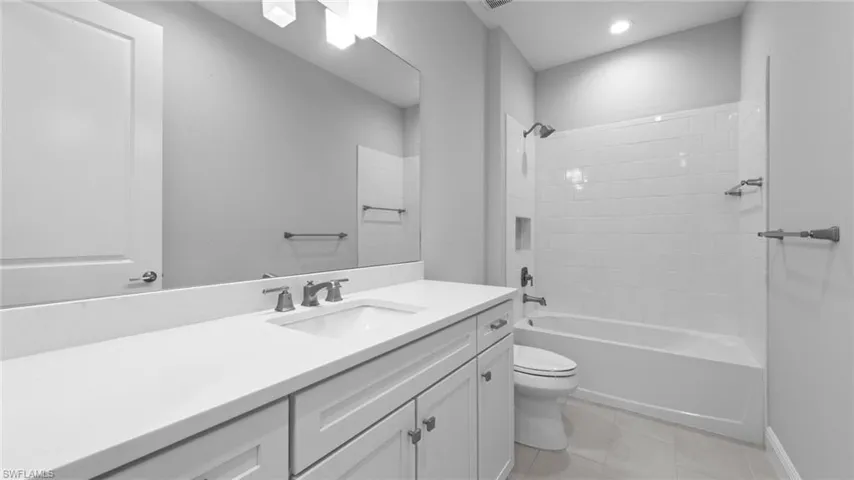 4636  Sky Sail  DR, Naples, FL 34120