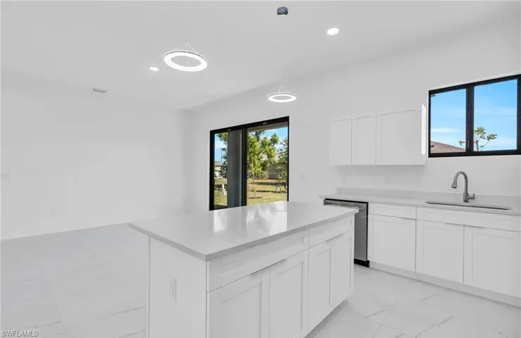 3101 NW 42nd  PL, Cape Coral, FL 33993