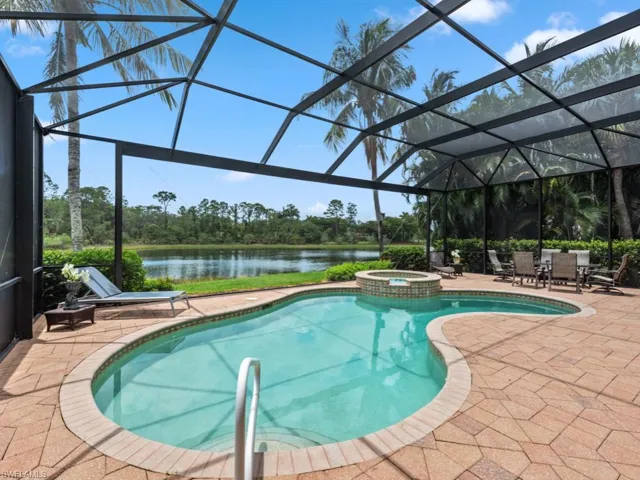 Panoramic screened lanai, Pool & Spa