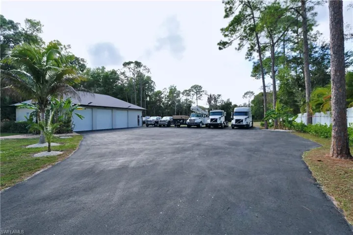 2061 Santa Barbara Blvd, Naples, Florida 34116