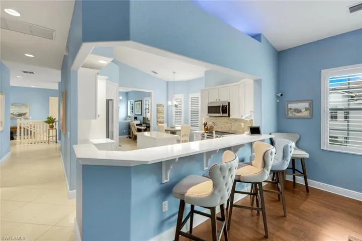 10550 Marino Pointe Dr 203, Miromar Lakes, Florida 33913