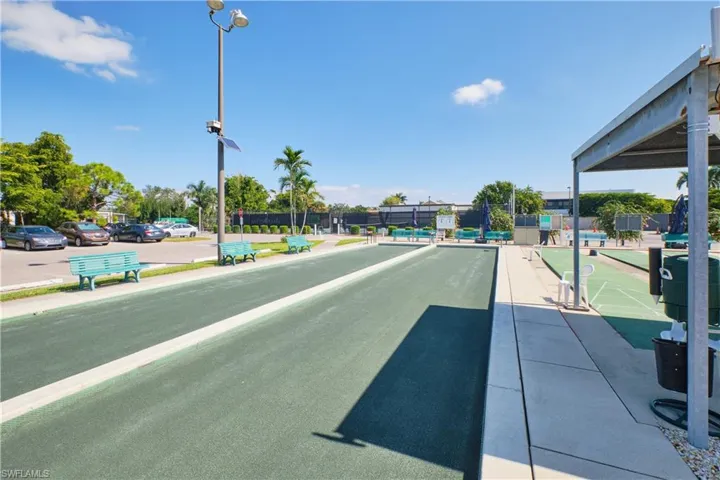 Enjoy some evenings on the bocce ball courts.