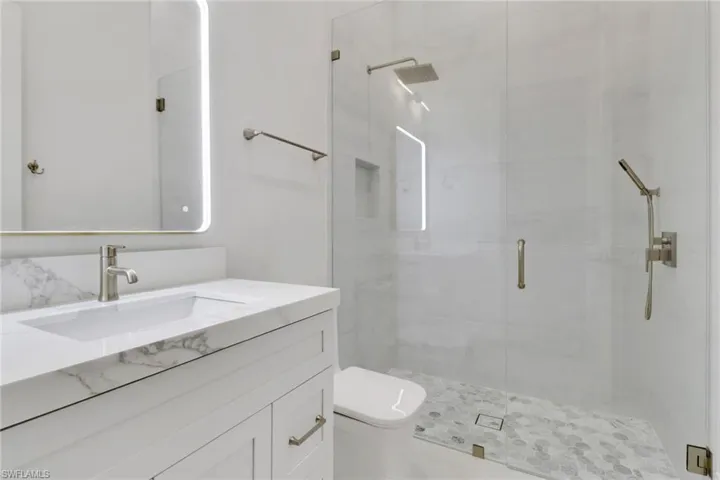 5174 Sycamore Dr, Naples, Florida 34119