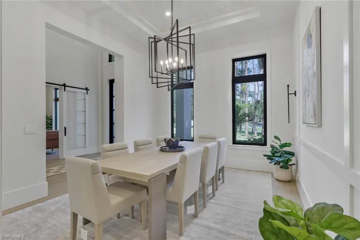 5174 Sycamore Dr, Naples, Florida 34119