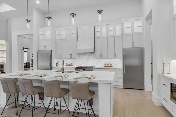 5174 Sycamore Dr, Naples, Florida 34119