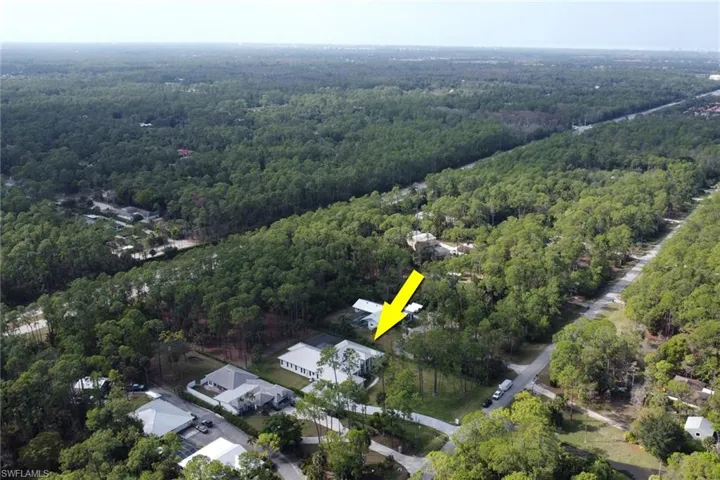 5174 Sycamore Dr, Naples, Florida 34119