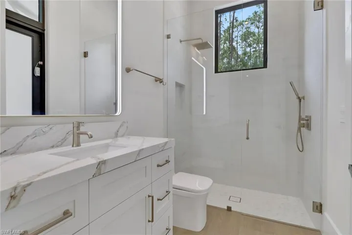 5174 Sycamore Dr, Naples, Florida 34119