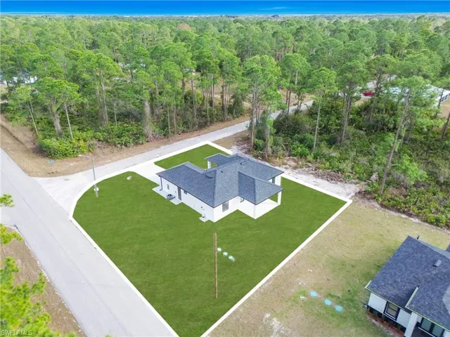 Aerial view of property and surrounding area