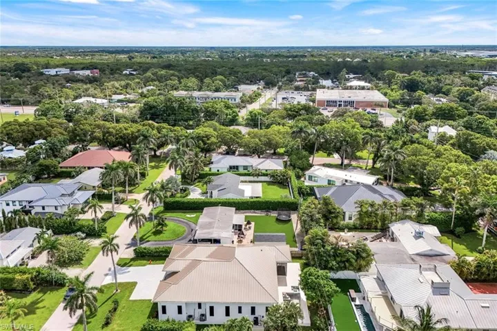 1248 13th Ave N, Naples, Florida 34102
