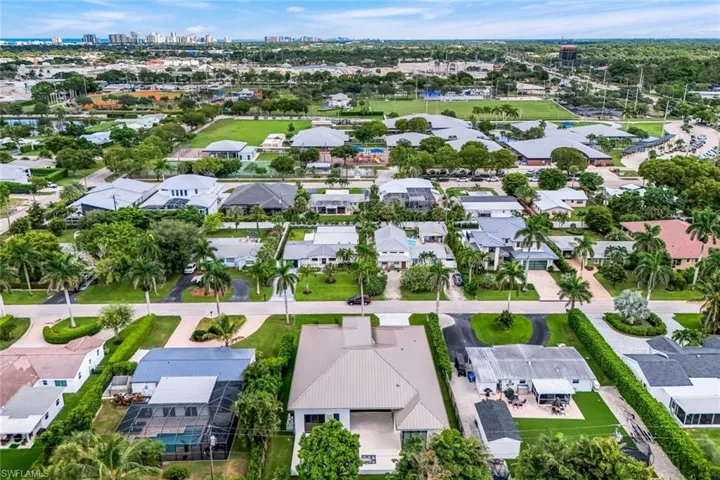 1248 13th Ave N, Naples, Florida 34102