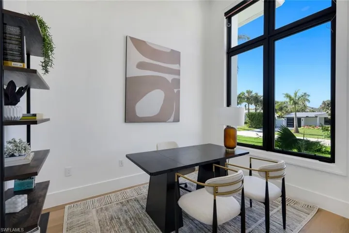 1248 13th Ave N, Naples, Florida 34102