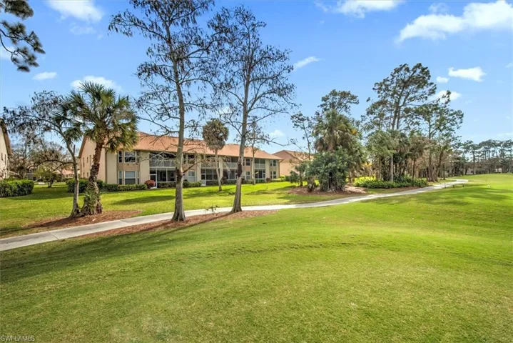 16th fairway of the Lely Flamingo Fairways Golf Course
