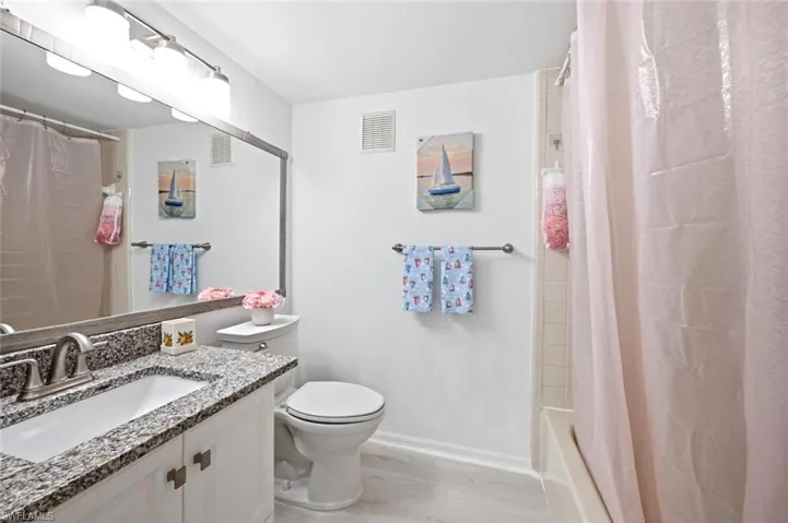 2106 Arbour Walk Cir 2911, Naples, Florida 34109