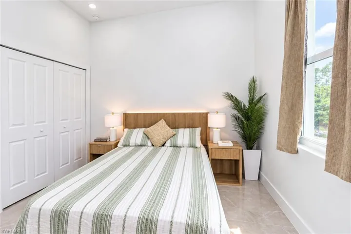 501 Willowbrook Dr, Lehigh Acres, Florida 33972