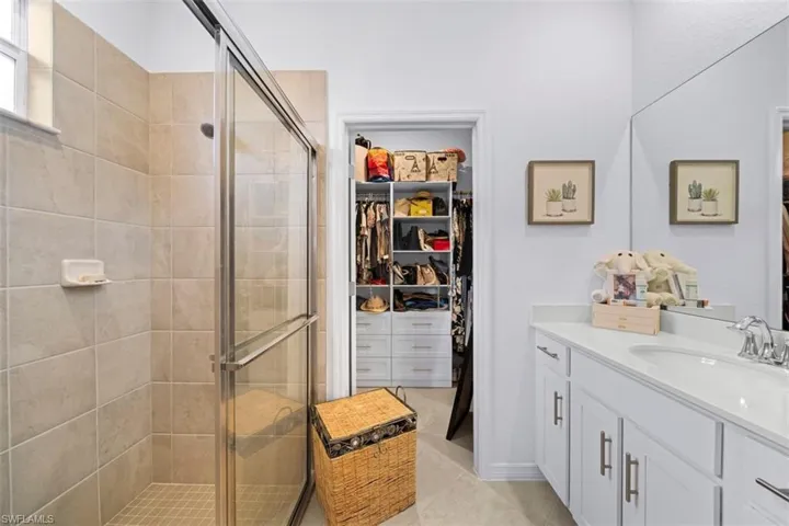 2356 Dragonfruit Way, Naples, Florida 34120