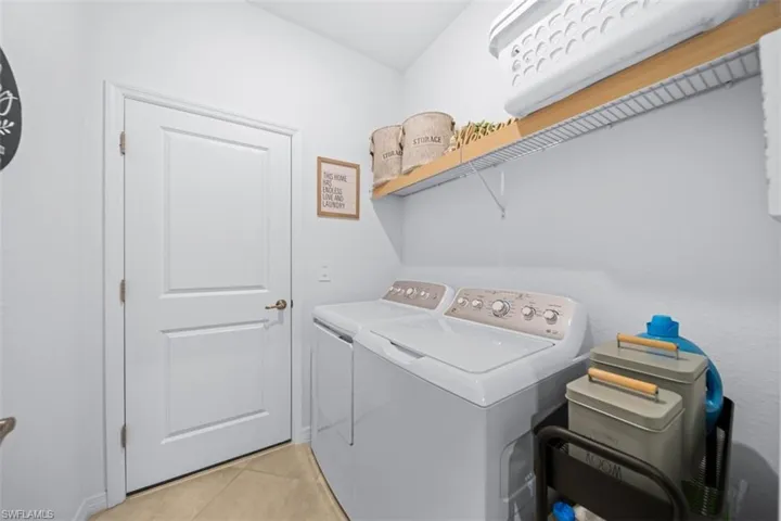 2356 Dragonfruit Way, Naples, Florida 34120