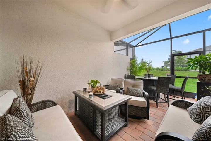 2356 Dragonfruit Way, Naples, Florida 34120