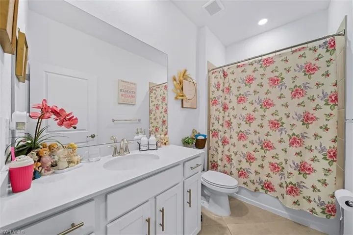 2356 Dragonfruit Way, Naples, Florida 34120