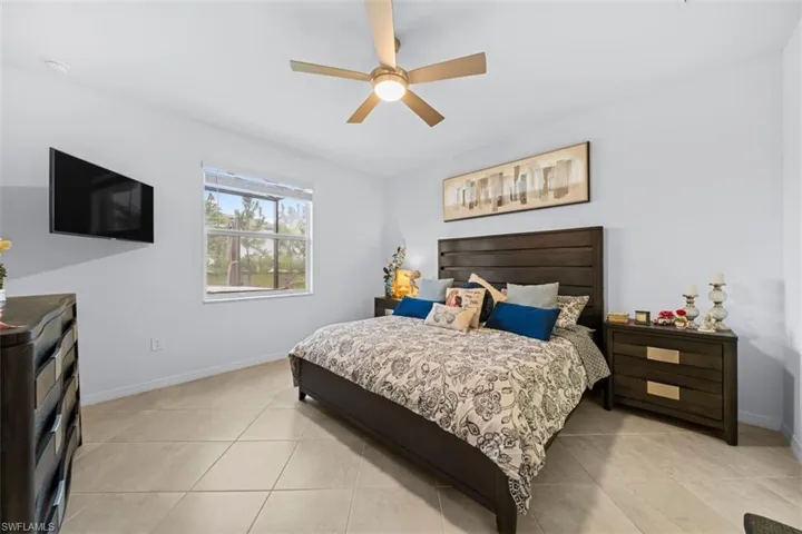 2356 Dragonfruit Way, Naples, Florida 34120