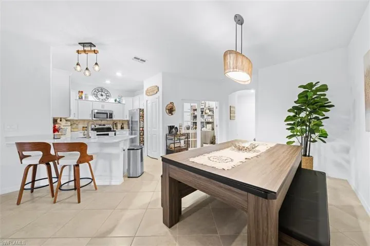 2356 Dragonfruit Way, Naples, Florida 34120
