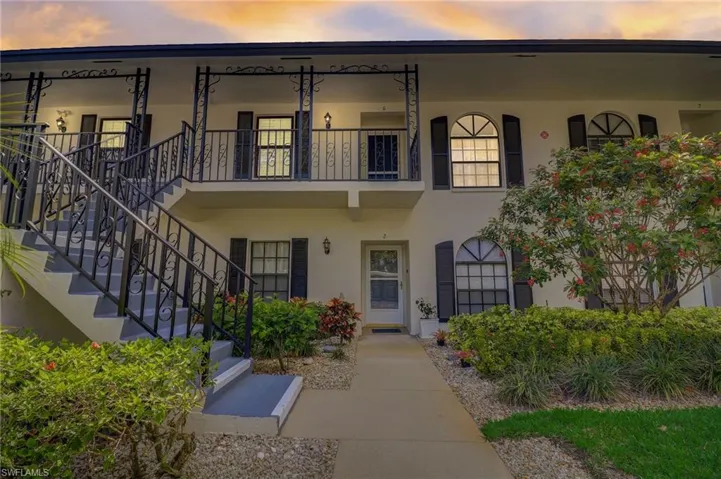 809  Augusta  BLVD, Naples, FL 34113