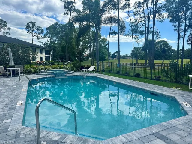 809  Augusta  BLVD, Naples, FL 34113