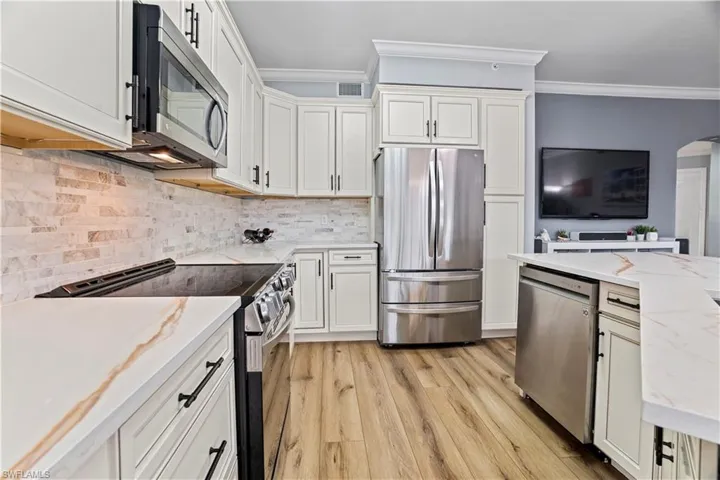 5140 Cobble Creek Ct C104, Naples, Florida 34110