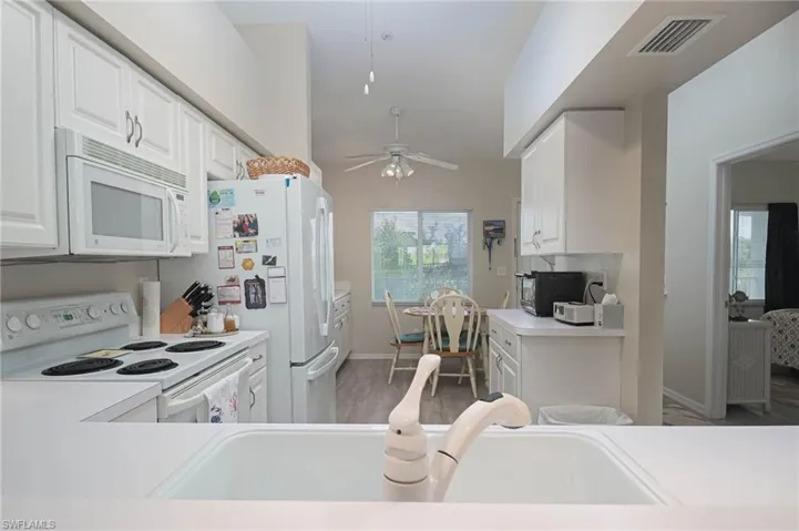 Kitchen with breakfast room.