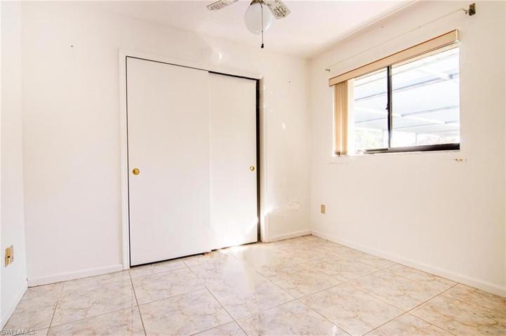 Guest bedroom 1