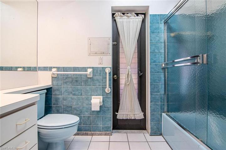 Pool Bathroom