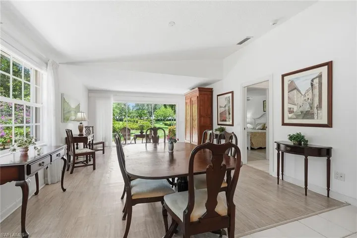 3105 Andorra Cr, Naples, Florida 34109