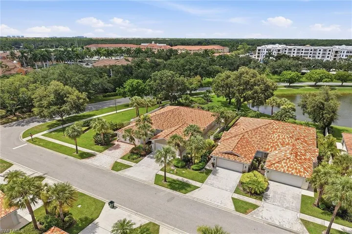 3105 Andorra Cr, Naples, Florida 34109