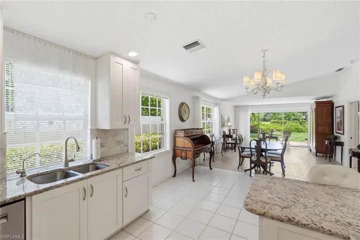 3105 Andorra Cr, Naples, Florida 34109
