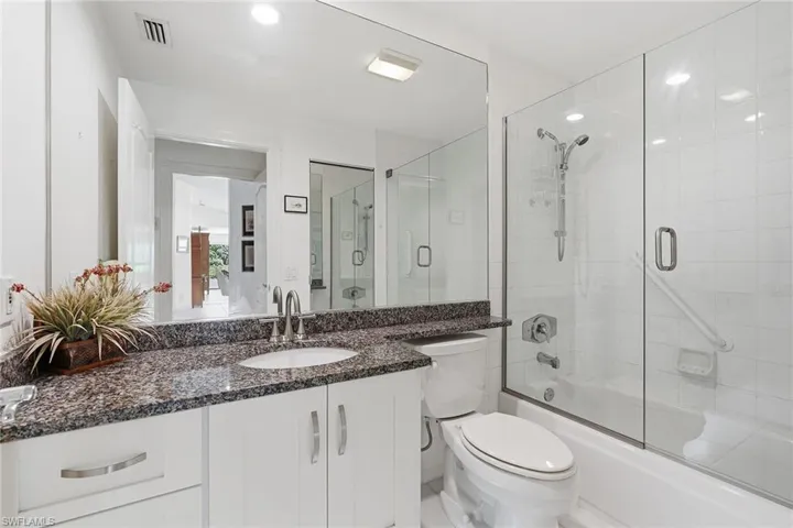 3105 Andorra Cr, Naples, Florida 34109