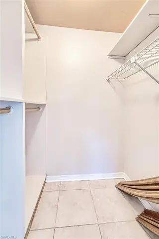 6494 Royal Woods Dr # 2, Fort Myers, Florida 33908