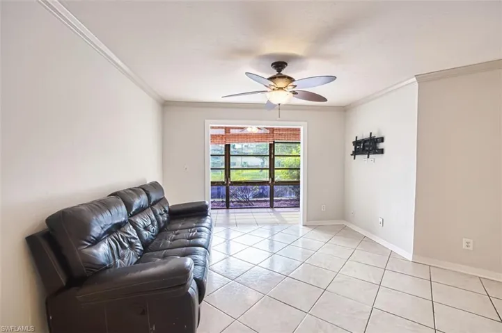 6494 Royal Woods Dr # 2, Fort Myers, Florida 33908