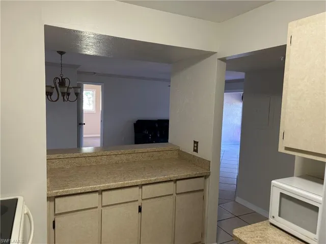 6494 Royal Woods Dr # 2, Fort Myers, Florida 33908