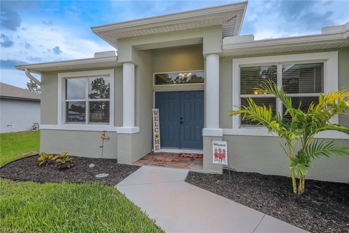 670 Nimitz Blvd, Lehigh Acres, Florida 33974