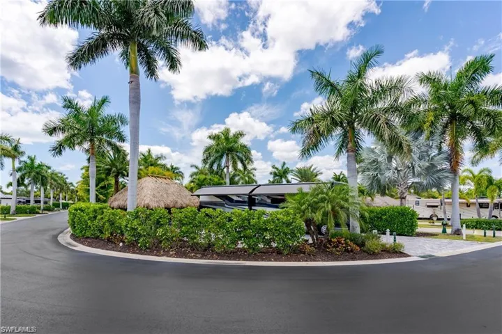 13526 Snook Cir, Naples, Florida 34114