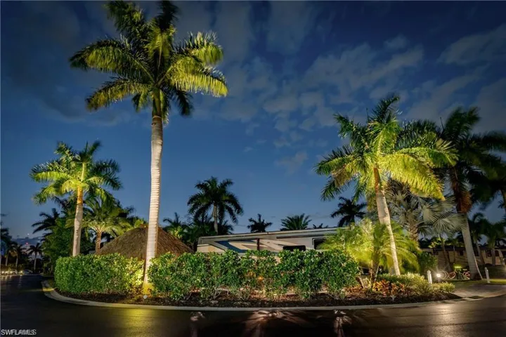 13526 Snook Cir, Naples, Florida 34114