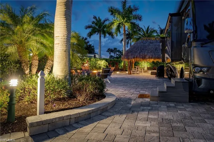 13526 Snook Cir, Naples, Florida 34114