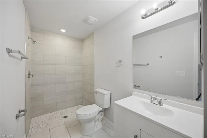 1426/1428 Cape Coral Pkwy W, Cape Coral, Florida 33914