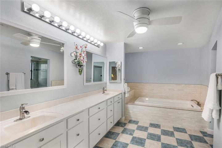 Primary Suite Bath, Extra Long Vanity, Dual Sinks, Tile Floor, New Jetted Spa Bath