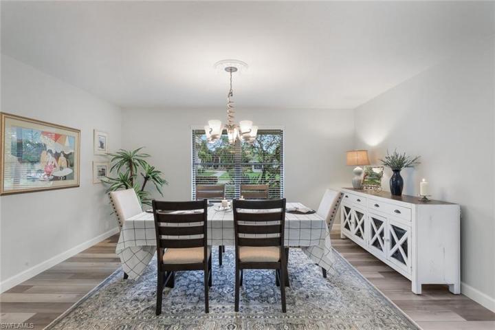 Family Dining Area 15'x12'